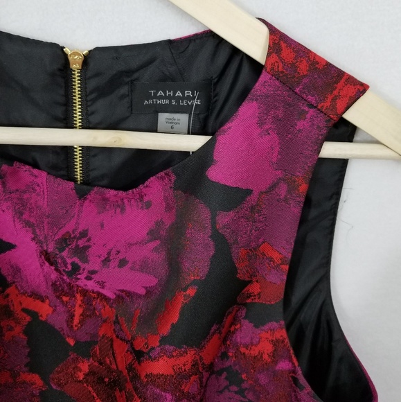 Tahari Floral Jacquard Bow Cocktail Dress - Picture 5 of 8